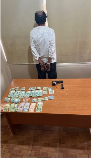 نفّذ أكثر من 20 عمليّة نشل وسرقة بطريقة احتياليّة في مناطق عدّة من جبل لبنان وشعبة المعلومات توقفه