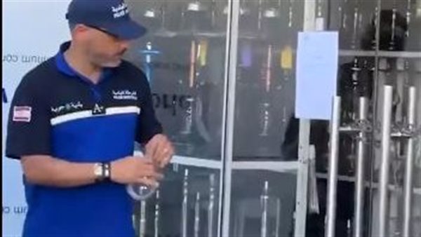 إقفالُ محلّاتٍ مُخالفة على الأوتوستراد بقرارٍ من البلديّة