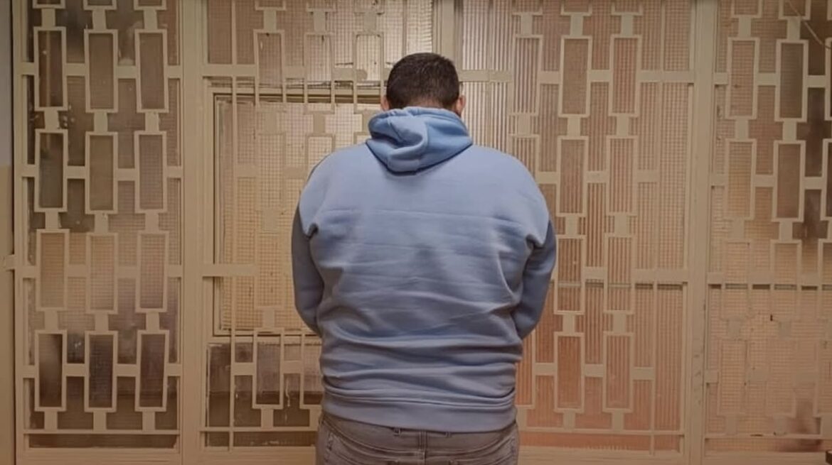 سوري ينتحل صفة مواطن لبناني ويتجول بمستندات مزوّرة  فوقع في قبضة الأمن